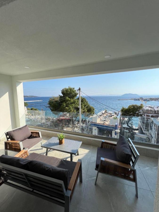 Wide Blue Luxury Boutique Suites Neos Marmaras Exteriör bild