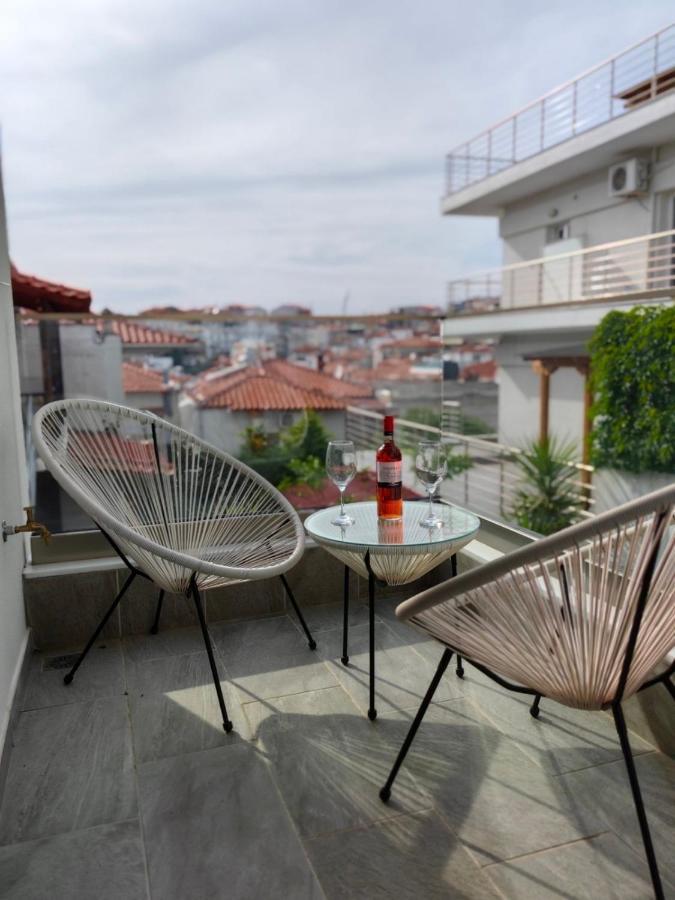Wide Blue Luxury Boutique Suites Neos Marmaras Exteriör bild