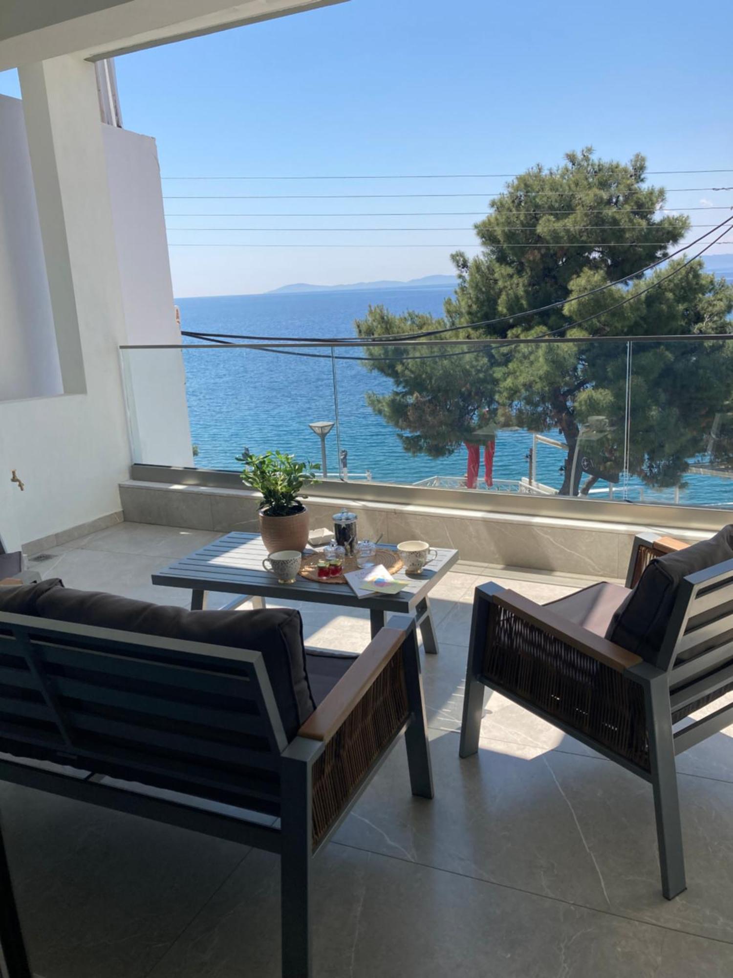 Wide Blue Luxury Boutique Suites Neos Marmaras Exteriör bild