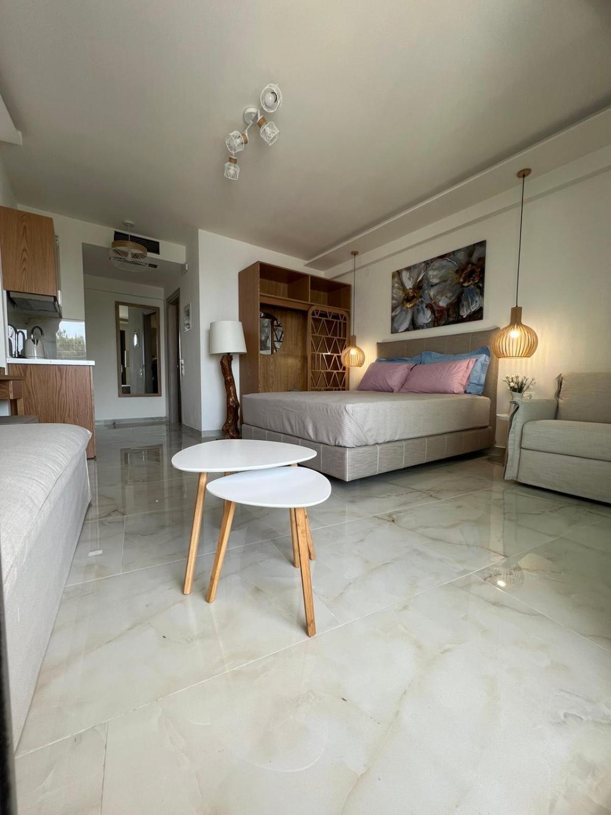 Wide Blue Luxury Boutique Suites Neos Marmaras Exteriör bild