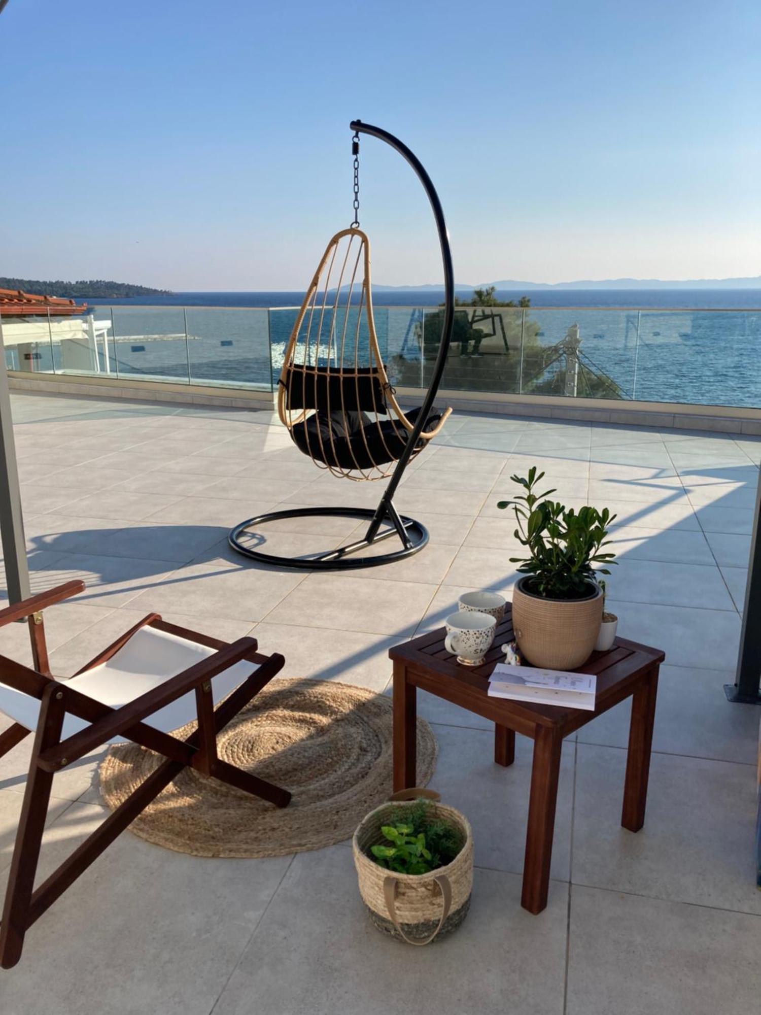 Wide Blue Luxury Boutique Suites Neos Marmaras Exteriör bild